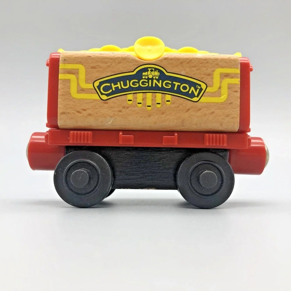 Tomy Chuggington Wooden‎ Railway Trains Magnetic Lot of 2 Musical Car & Brewster